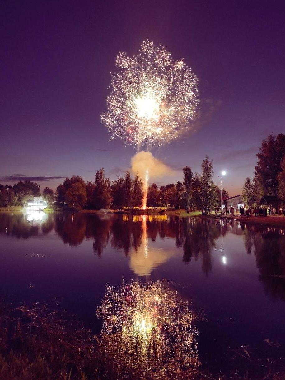 Бассейн, вечерний костёр и свободное время. Фото 18